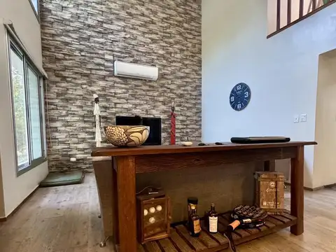 Casa en Venta al Este