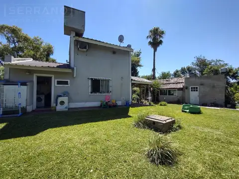 Casa en Venta con 1 cochera