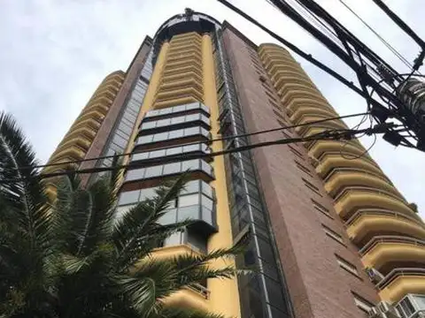 Cocheras Descubiertas en el Barcelona III y IV