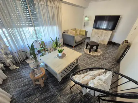 PH 4 amb c/cochera y Local de 60m²