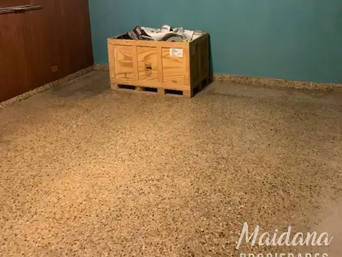 Galpon en Alquiler en Garin, $ 1.800.000