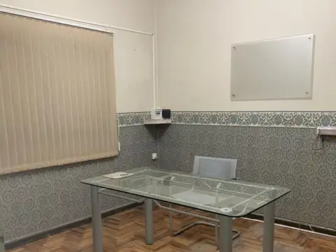 Cayetano Bourdet  al 2400