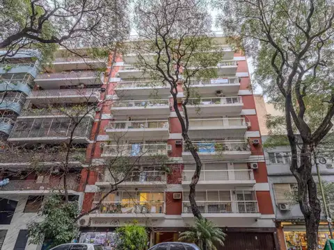 Avenida Coronel Díaz 1400