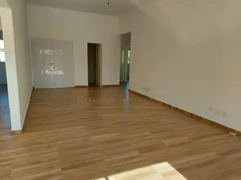 Casa 4 ambientes con 4 baños