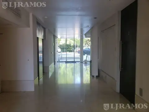 Oficina Monoambiente con 2 baños