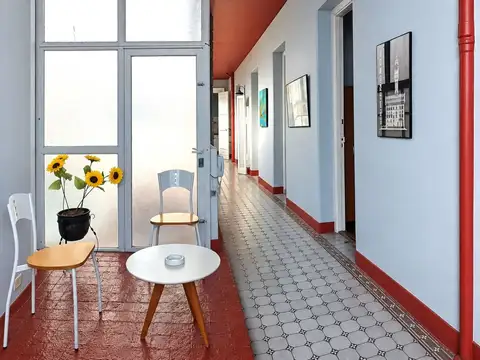 Av Rivadavia 1200 Monserrat 3amb y 1/2 2bañ u$ 112.000