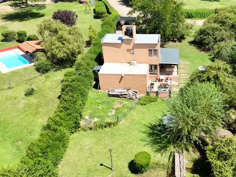 Casa en Venta con 1 cochera