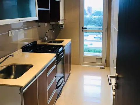 Dean Funes 700, Piso 7º