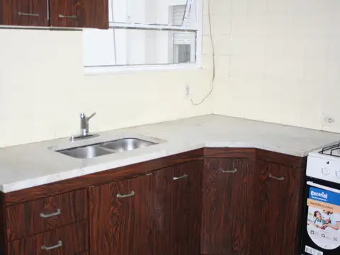 Departamento en Alquiler con 1 cocheras