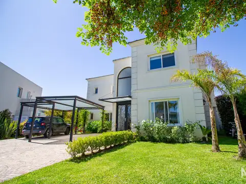 Casa  en Venta en Los Alisos, Nordelta