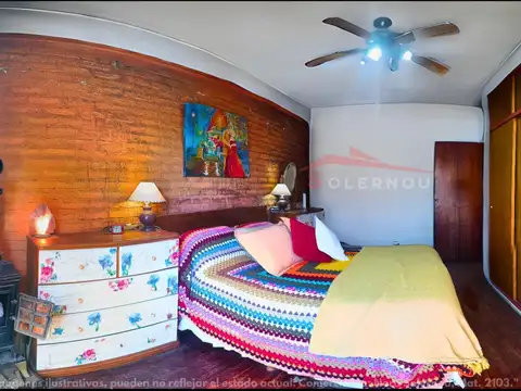 Casa en Venta con 2 cocheras