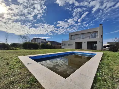 Casa en Alquiler 3 años