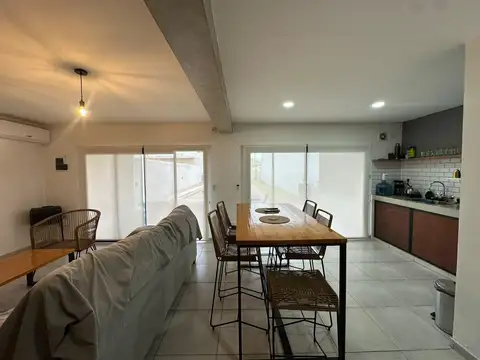 Casa con pileta y jacuzzi San Vicente