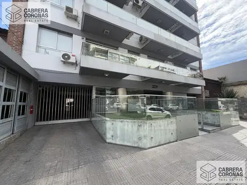 VENTA COCHERA CUBIERTA VILLA DEL PARQUE  COMPLEJO SUSAN SEGURIDAD 24 HS ESQUINA CUENCA