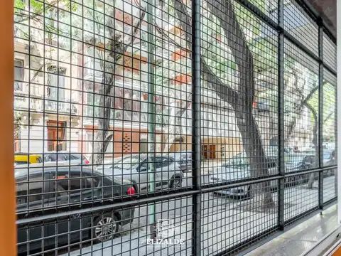 Pereyra Lucena y Pagano | 3 ambientes con entrada independiente desde la calle | Venta