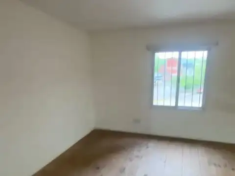 Departamento en Alquiler en Los Polvorines, $ 750.000
