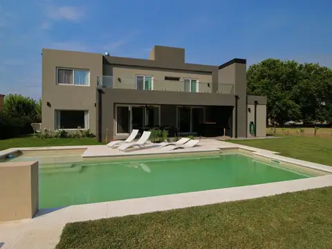 VENTA CASA APTA CRED. HARAS SAN PABLO G.RODRIGUEZ