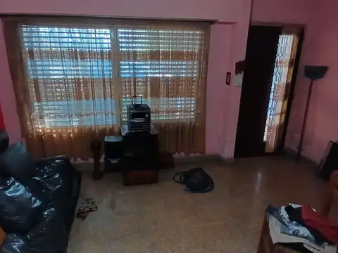 Casa en Alquiler en El Palomar, $ 1.300.000