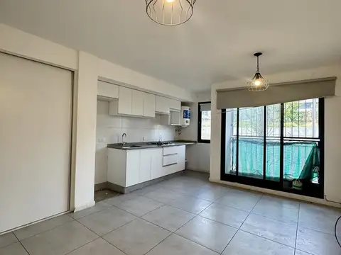 Departamento en Venta en Refinerías, USD 45.000