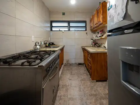 CASA EN VENTA 3 DORMITORIOS B INDUSTRIAL-FINANCIA