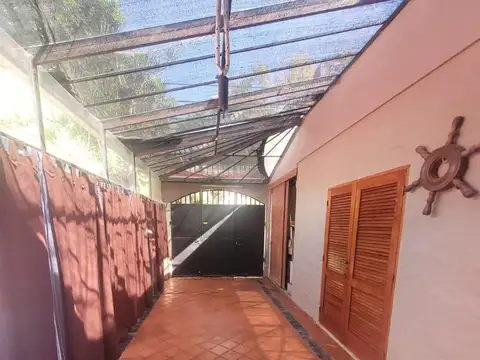 CASA EN BARRIO GUADALUPE