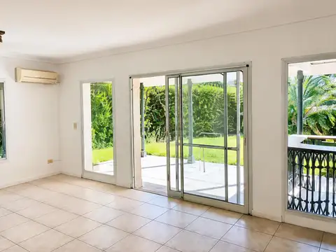VENTA CON RENTA DEPARTAMENTO 4 AMBIENTES 2 COCHERAS EN FARM CLUB PILAR