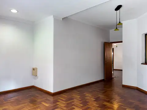 Depto Tipo Casa en Venta de 6 ambientes
