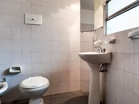 Depto Tipo Casa en Venta con 1 cocheras