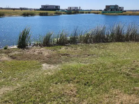 Terreno en Venta 18  mts Frente