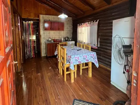 Casa en Alquiler con 1 cochera