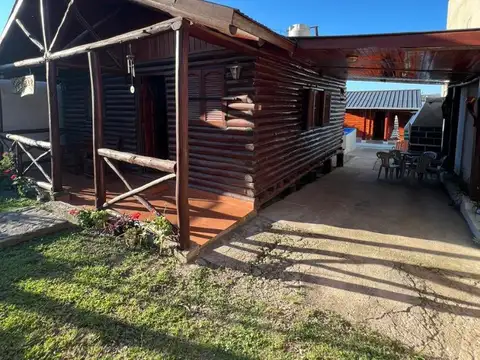 Casa 3 ambientes con 1 baño