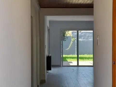 Casa en Venta en San Antonio de Areco, USD 198.000