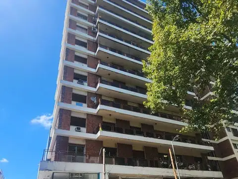 Belgrano 3800, Piso 1