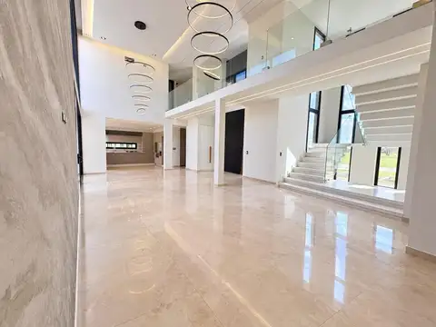 Casa en Alquiler en La Providencia Resort & Country Club, USD 3.500