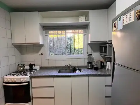 Casa en venta - Moreno al 2400 - Bella Vista