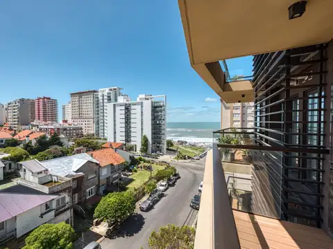 Departamento en Venta en Playa Grande, USD 419.900