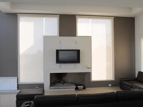 Casa 6 ambientes con 4 baños