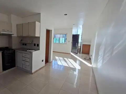 Casa en Alquiler en Del Viso, $ 1.200.000