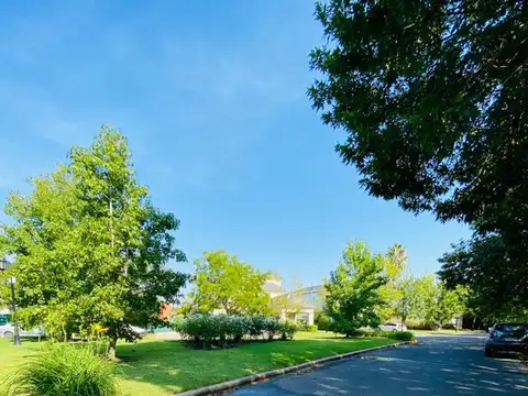 Terreno en Santa Catalina,Villa Nueva, al río