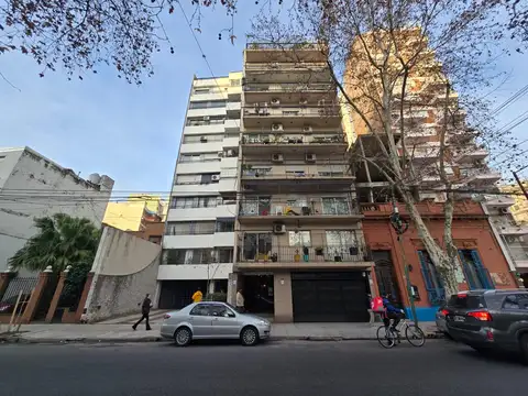 Departamento 2 ambientes contrafrente en Palermo · a 200 m del subte D