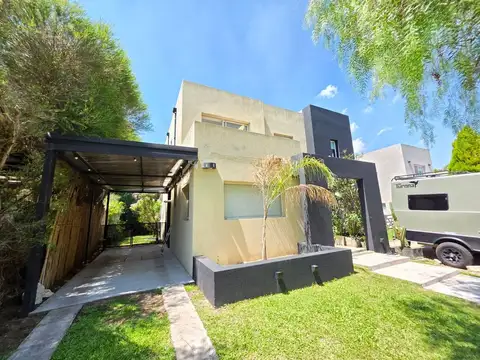 VENTA CASA 4 AMB SAN ISIDRO LABRADOR VILLANUEVA