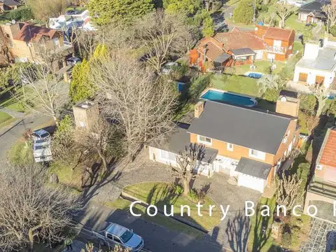 OPORTUNIDAD VENTA CASA 4 AMBIENTES