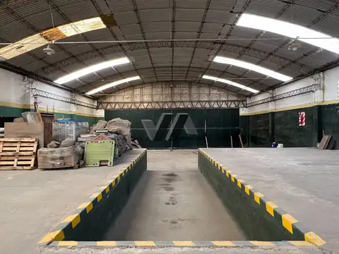 Galpon en Venta 43,30  mts Fondo