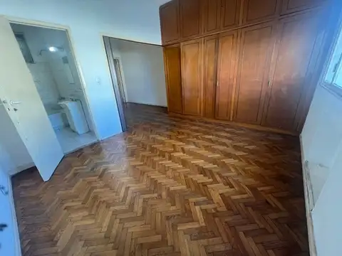 Departamento en Venta 70 años