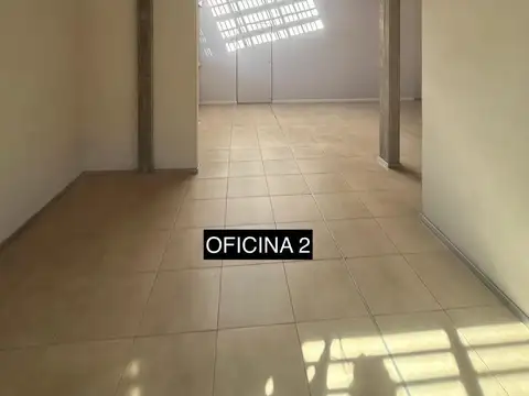 Oficina en Alquiler al Norte