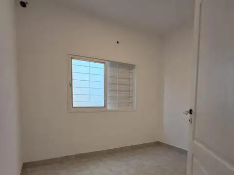 PH AL FONDO CON JARDÍN Y PARQUE EN HERMOSA ZONA DE SAN MIGUE