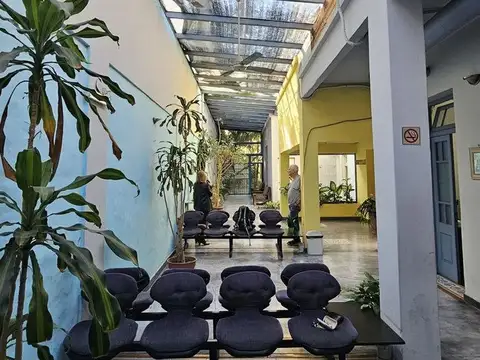 VENTA CENTRO DE SALUD VILLA LUGANO BAJO PRECIO