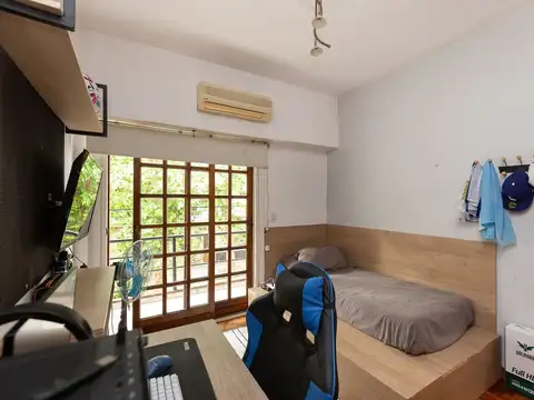 Depto Tipo Casa en Venta con 1 cocheras