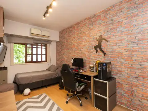 Depto Tipo Casa 4 ambientes con 2 baños