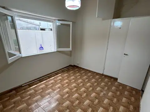 Departamento en Alquiler en Villa del Parque, $ 650.000